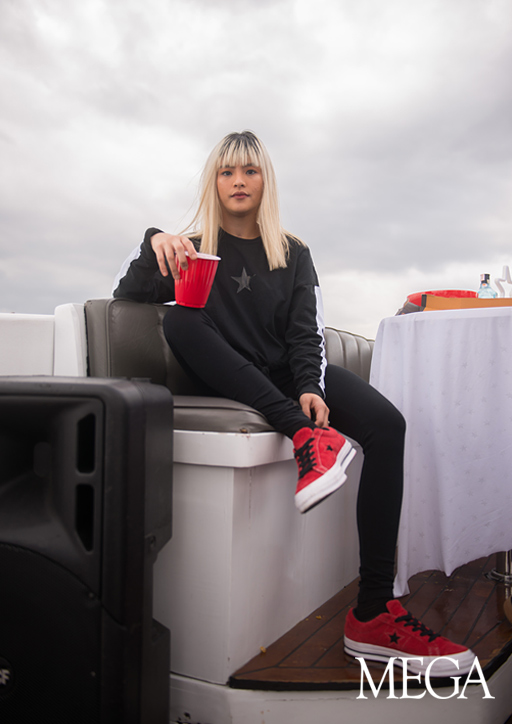 The Only Pair Of Shoes Patty Tiu Needs For Literally Everything She Does | Converse Dark Star | MEGA