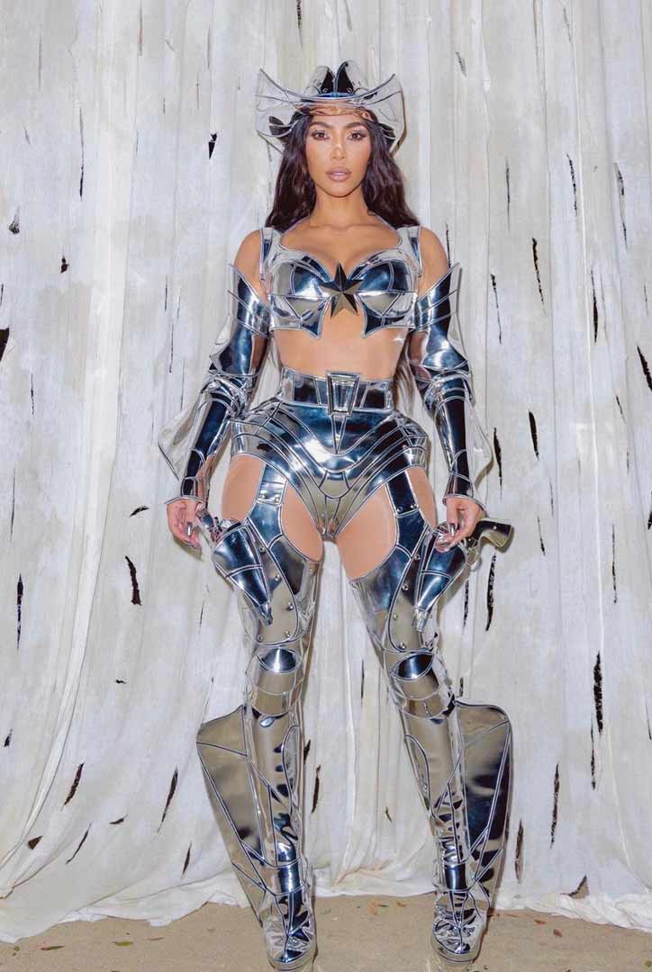 Kim Kardashian cow-bot halloween costume
