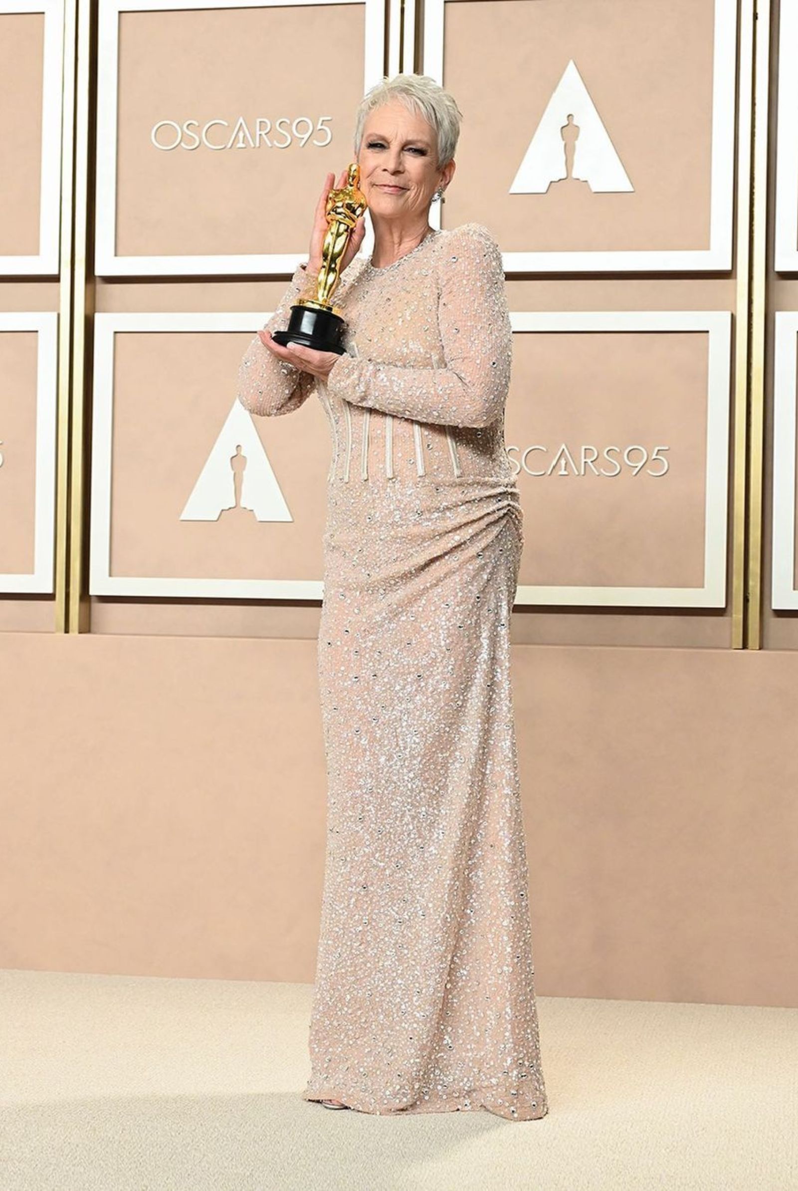 Academy Awards Style trends Jamie Lee Curtis