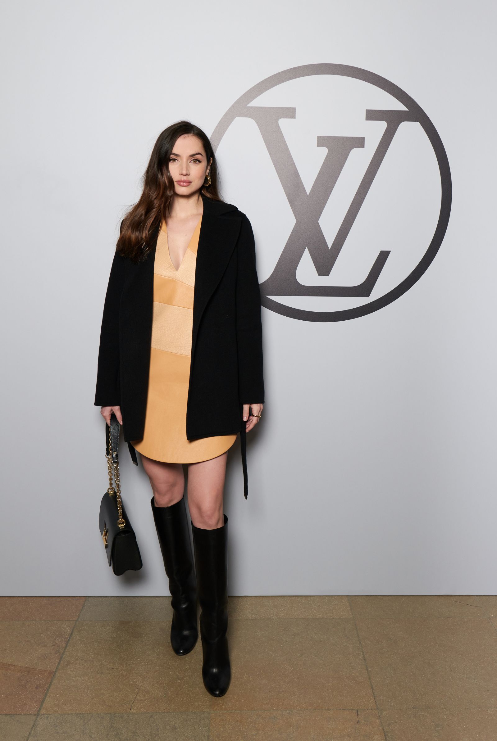 Ana De Armas at Louis Vuitton Autumn Winter 2023 Women’s Show